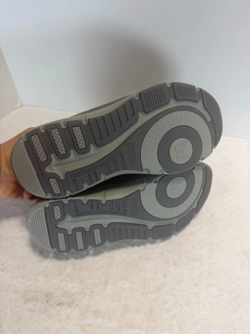 Alegria Women's 40 Gray Knit Slip Resistant Comfort Shoes NWOT EU 40